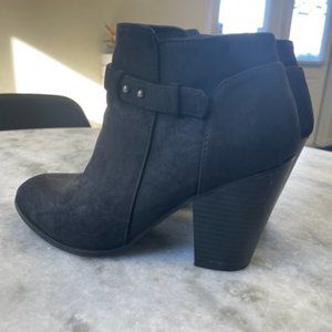 Black ankle boots Size 6